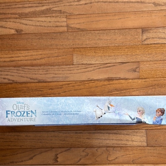 NWT 2025 Disney Frozen Olaf's Adventure Blue
Advent Calendar - Picture 8 of 9